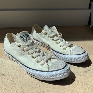 Iridescent cream converse sneaker